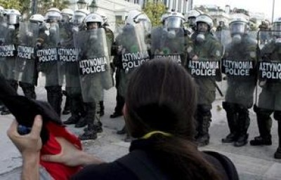 Nuovi scioperi, Grecia paralizzata
