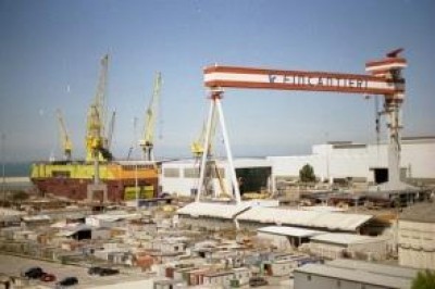 FINCANTIERI - L'azienda ritira il piano industriale.