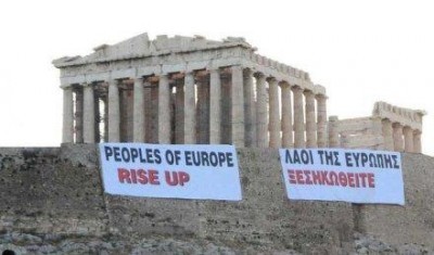 Atene.Striscioni sull'Acropoli