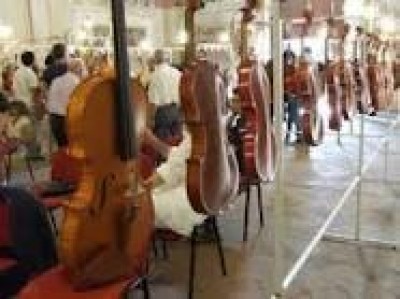 Torchio G. Dobbiamo difendere la liuteria dalla Cina