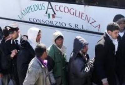 Le attese della povera gente di Antonio Foti