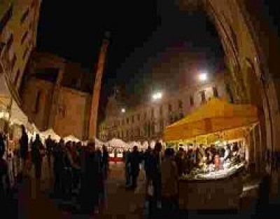 Cremona, capodanno in piazza Stradivari con cenone e musica