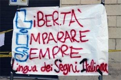 Varese: corsi lingua italiana dei segni.