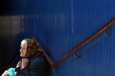 Eurostat, quasi 15 milioni di italiani a rischio povertà.   