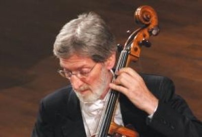 Cremona.Rocco Filippini suona lo “Stauffer, ex Cristiani”