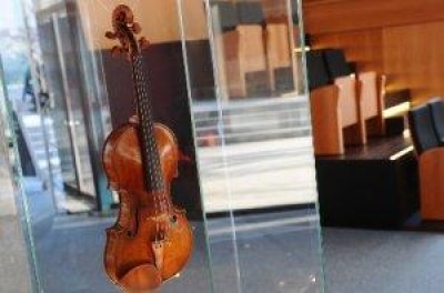 Cremona Nel Mondo:Lugano, Nordio ed il violino Stradivari ex