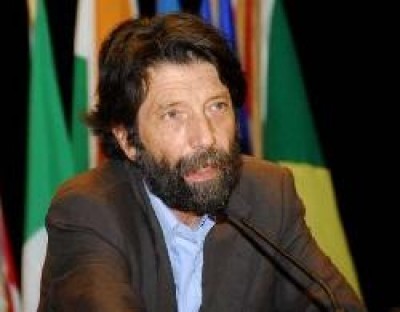Il filosofo Massimo Cacciari a Luino
