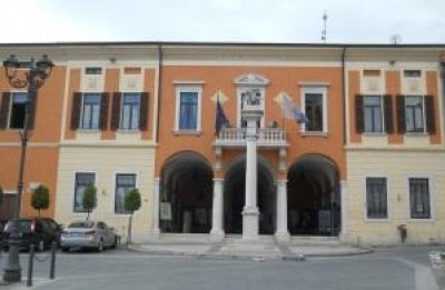 Lonato del Garda scrive a Monti