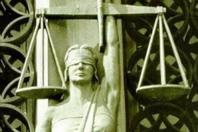 Dalla gratitudine alla piaggeria | Rosario Amico Roxas
