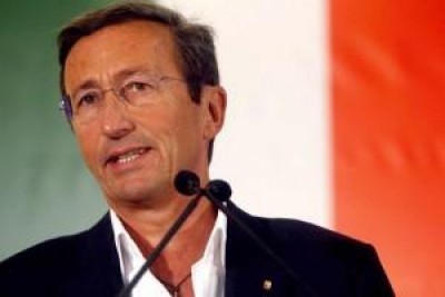 Caro Fini, grande coalizione con chi?