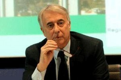 Pisapia incontra il corpo consolare: