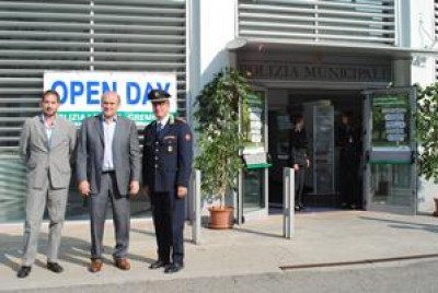 Il sindaco Oreste Perri all’Open Day della Polizia Municipale
