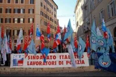 Sicurezza. La polizia protesta contro la legge di stabilità