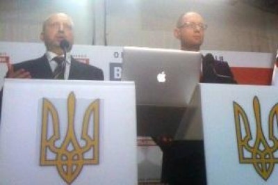 Ucraina: l'Opposizione Unita Batkivshchyna porge la mano a UDAR