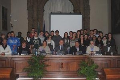 Cremona.RICONOSCIMENTI AI RAGAZZI ITALIANI E STRANIERI