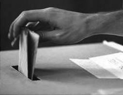 Ufficio elettorale aperto sabato e domenica per il rilascio del certificato di iscrizione alle liste elettorali
