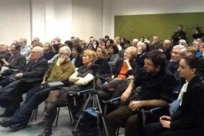 Maura Ruggeri apre la campagna elettorale con sala gremita