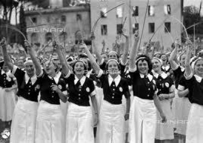 DOPOLAVORO E BALLI SCIAGURATI | G.Azzoni