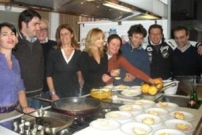 Anziani.PARTITI I PRIMI PRANZI CON I CUOCHI VOLONTARI 