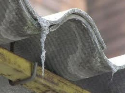 Amianto, il picco dei malati entro il 2025