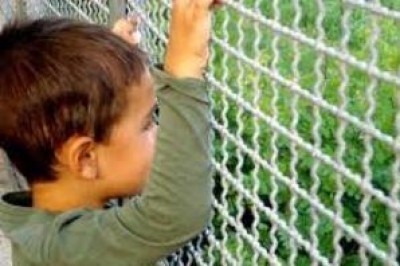 A fianco dei figli dei genitori detenuti | Firma anche tu !