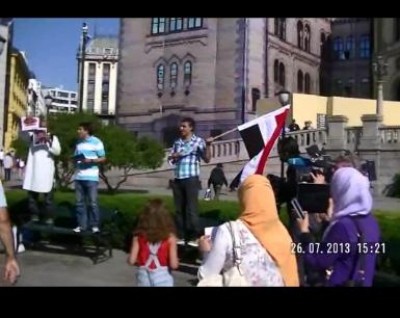 Oslo. Manifestazione a sostegno del Presidente Morsi (video)