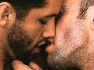 Call&Call, sì al congedo matrimoniale per coppie gay