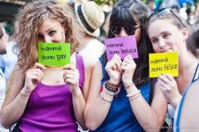 Telecom.Licenze matrimoniali alle coppie gay