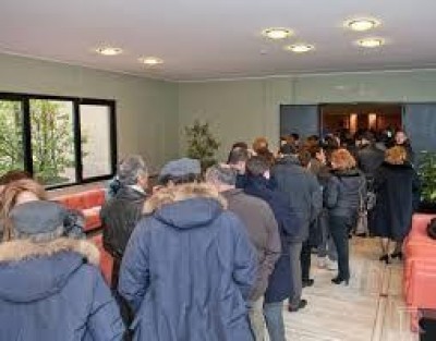 TUTTI IN FILA PER I REFERENDUM RADICALI| S.Ravelli