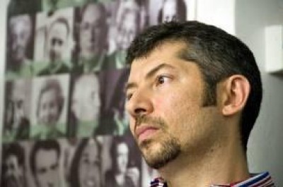 Scalfarotto querela un attivista: 