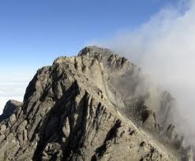 Dopo 42 giorni le ali dei deltaplani di Suan Selenati e Manuel Vezzi hanno toccato l'Olimpo