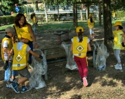 LA PRIMARIA DI MADIGNANO “PULISCE IL MONDO”!!