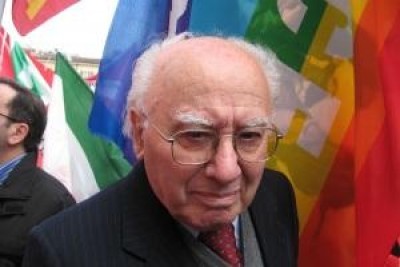 Rinviato l’incontro “ Franco Dolci si racconta” per grave lutto di famiglia.