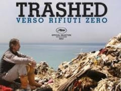 Trashed. Verso rifiuti zero . Al CineChaplin il 28/10/2013 alle ore 21.00