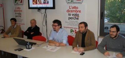 Matteo Piloni presenta le “Primarie PD” dell’ 8 dicembre 2013. 