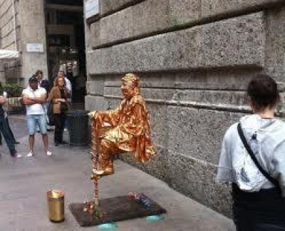 ARTE DI STRADA. MILANO ENTRA NEL CIRCUITO INTERNAZIONALE DEI ‘BUSKERS’