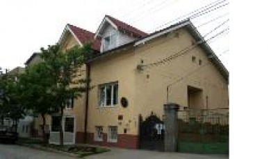 CONSOLATO GENERALE DI TIMISOARA. NO ALLA CHIUSURA. Firma petizione