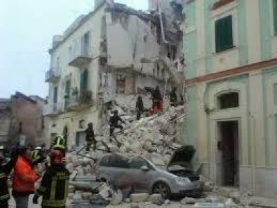 VENGA CONCESSA UNA ONORIFICENZA AL CITTADINO ROMENO CHE HA SALVATO UNA VITA NEL CROLLO DI MATERA