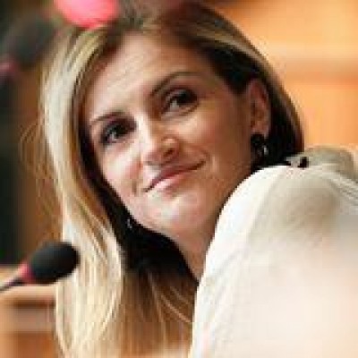 Sonia Alfano: no al vescovo di Cremona che invita  discriminare i gay