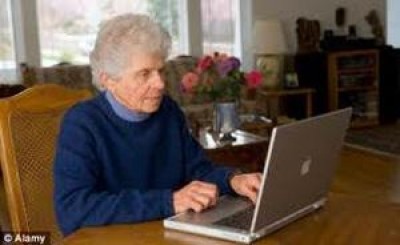 Corsi di Alfabetizzazione Informatica per over 65