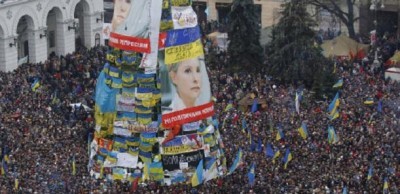 YANUKOVYCH DESTITUITO E TYMOSHENKO LIBERATA: IN UCRAINA VINCE LA DEMOCRAZIA