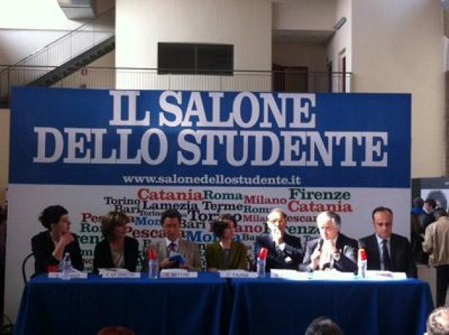 Al via Salone dello Studente
