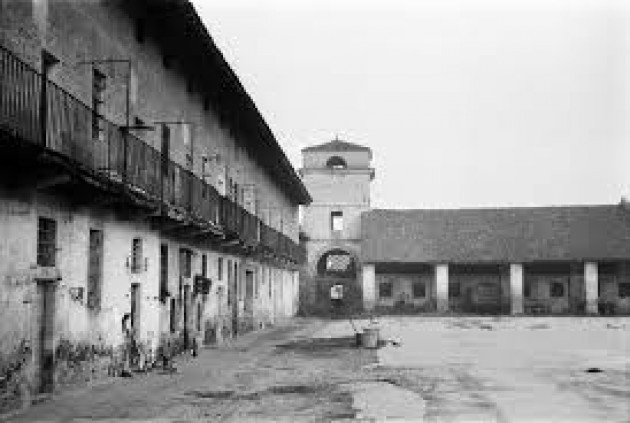 LA CASCINA: UN MONDO SCOMPARSO ( di Mario Superti)