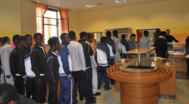 Emergenza 40 migranti a Cremona. La Prefettura tranquillizza e chiarisce.