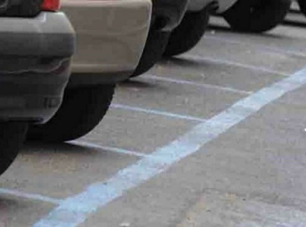 Multe strisce blu. L'Italia che non cambia.....