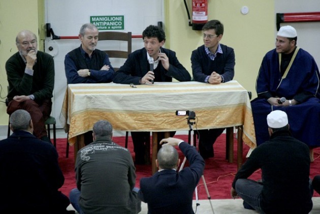 Galimberti al centro islamico: 'Più dialogo e partecipazione'