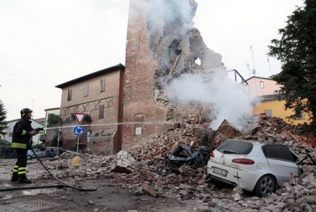 Stop alle trivellazioni in Emilia. Possono aver contribuito al terremoto.