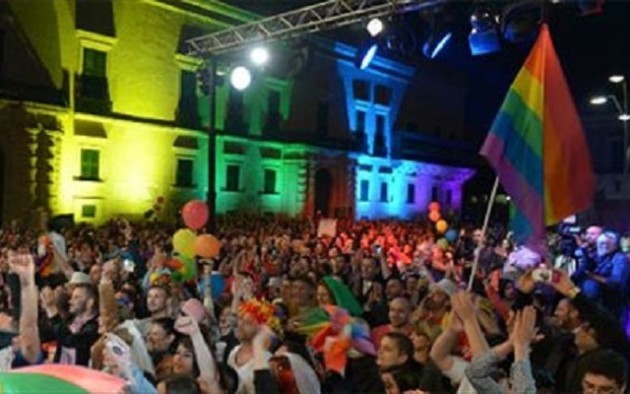 Anche Malta riconosce i matrimoni gay