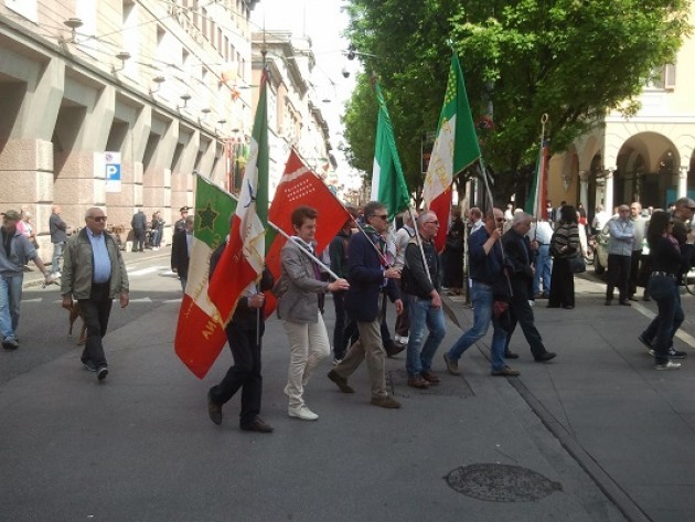 Cremona. Corteo e comizi per celebrare il 69° della Liberazione.(video)