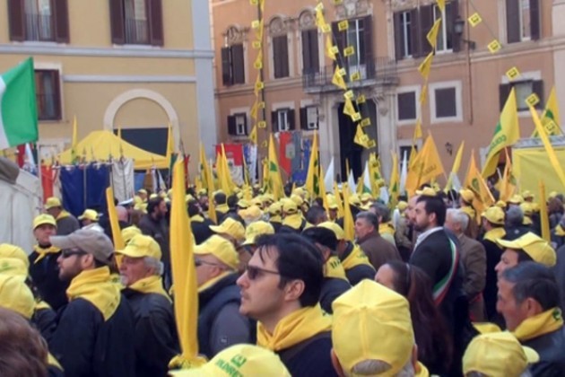 Milano. Diecimila agricoltori italiani contro gli errori dell'Europa nel piatto